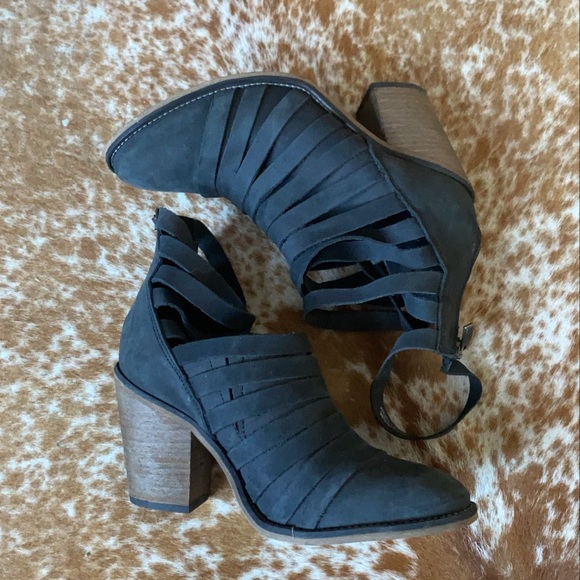 Free People Hybrid Black Leather Strappy Ankle - Picture 8 of 11